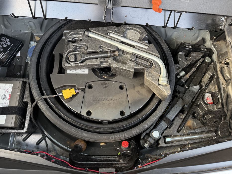 Ауди ку7 3.0тди 245 на части / audi q7 3.0tdi s line