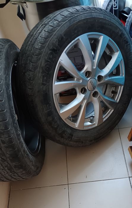 Продам колеса с дисками