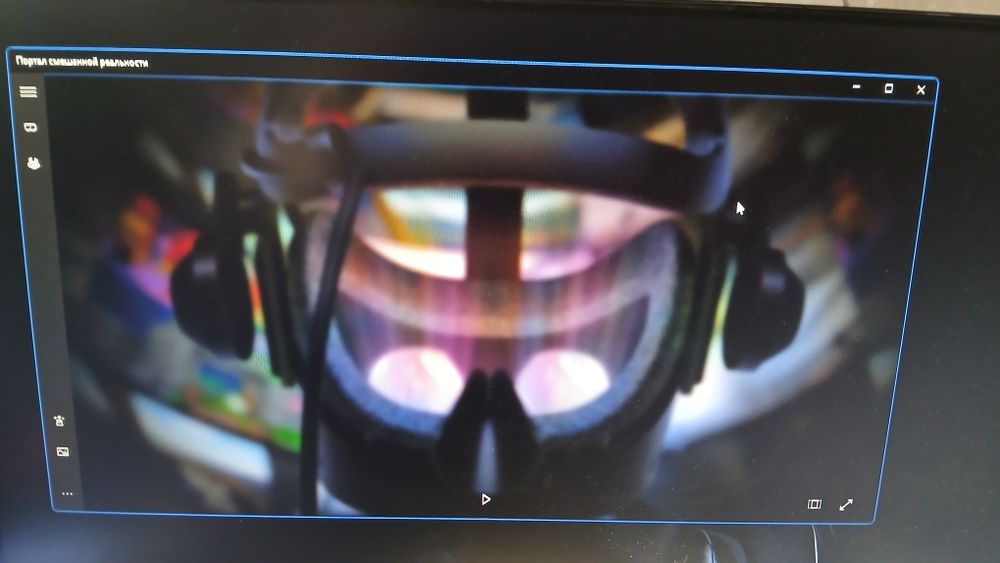 Продаю Вр шлем HP Reverb VR Headset