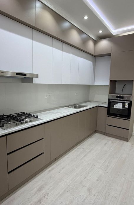 • Евролюкс Обстановкой 3/3/9 Разделка Продаётся квартира Сергели