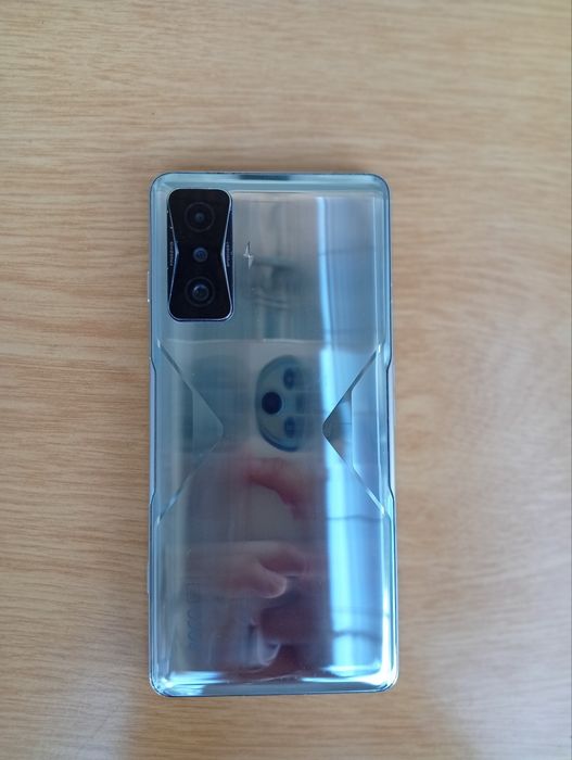 Poco f4 gt /redmi k50