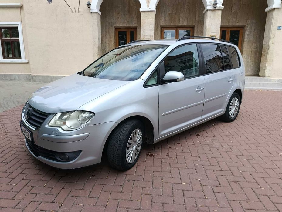 VW Touran Facelift 2.0 TDI (06.2008)