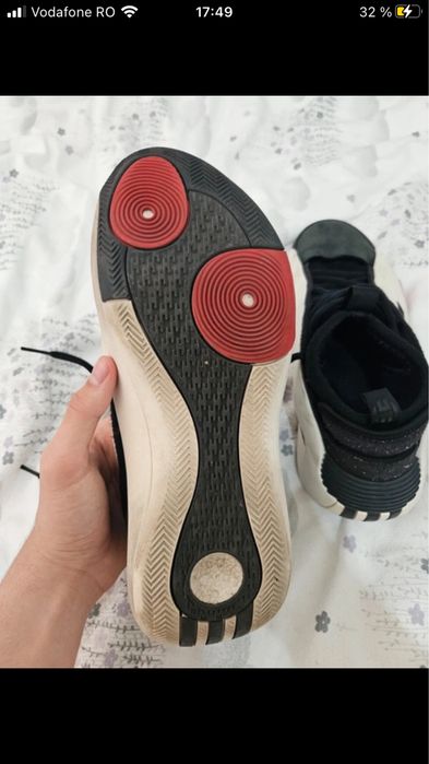 Adidas Harden vol 8