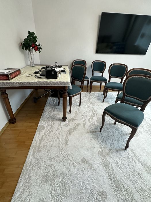 Стол гостевой деревянный