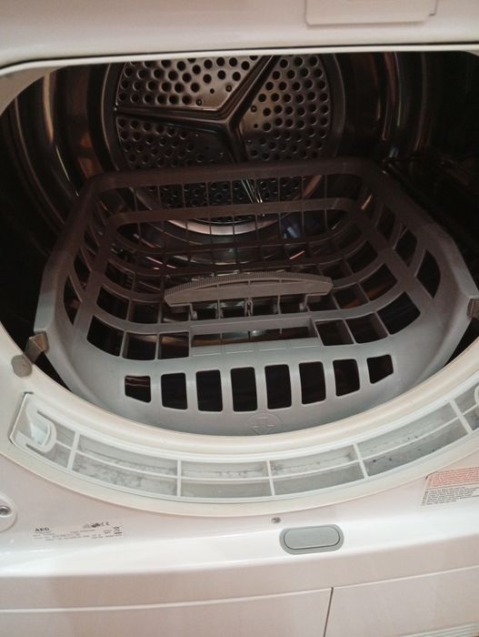 Поставка за сушилня AEG