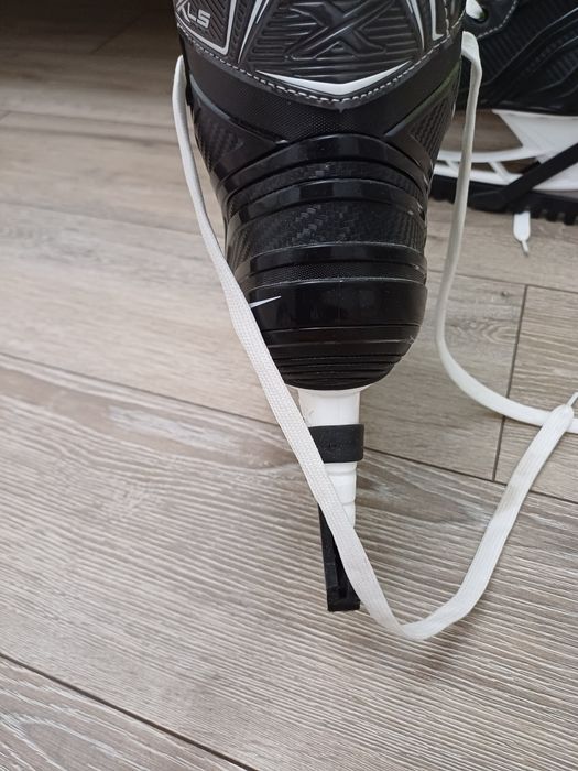 Коньки Bauer, 39 размер