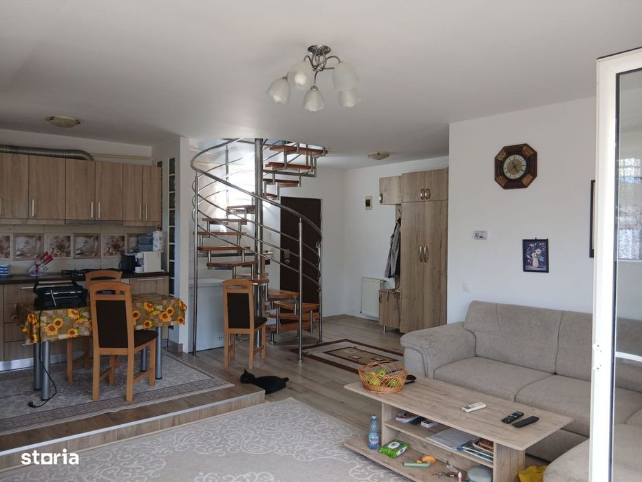 Apartament 3 camere \ 122 mp cu parcare inclusa in pret.