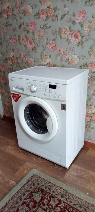 стиральная машина LG