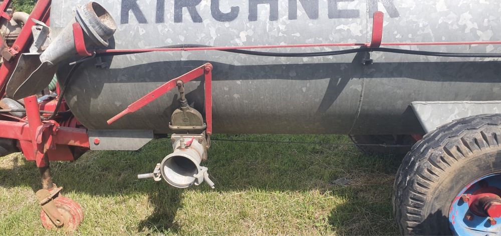 Vidanja,cisterna,3000 L cu pompa de vacuum