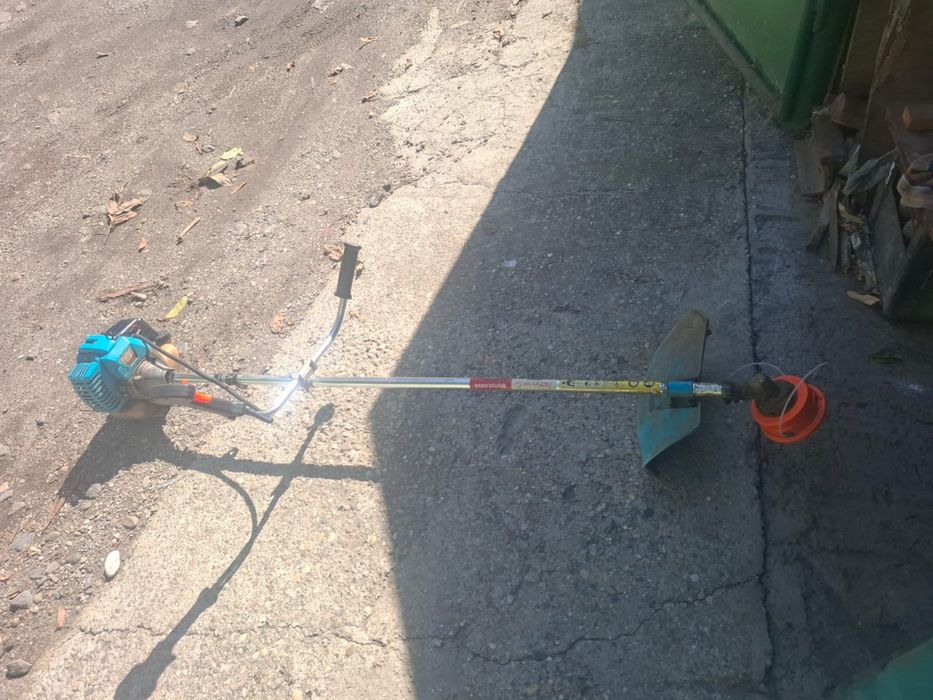 Mașina de tuns iarba