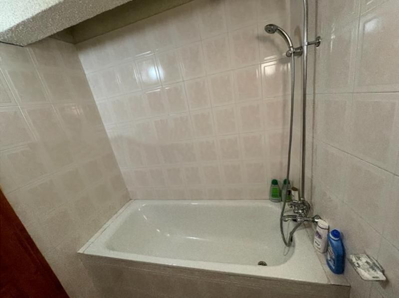 Дава се под наем Тристаен апартамент в София, Лозенец - 115 кв.м за 900 € - Снимка #8