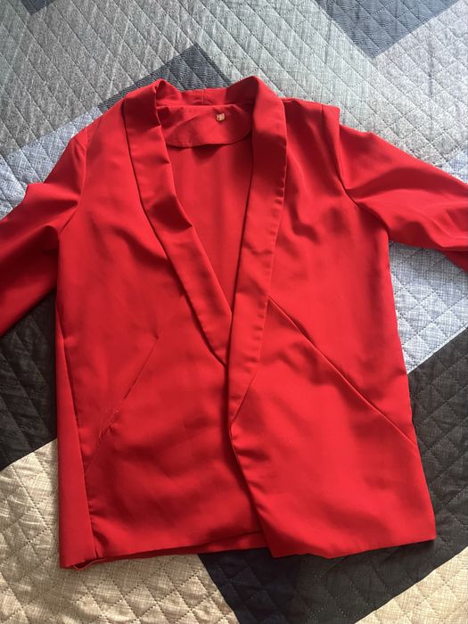 Продам костюм деловой, пиджаки, брюки