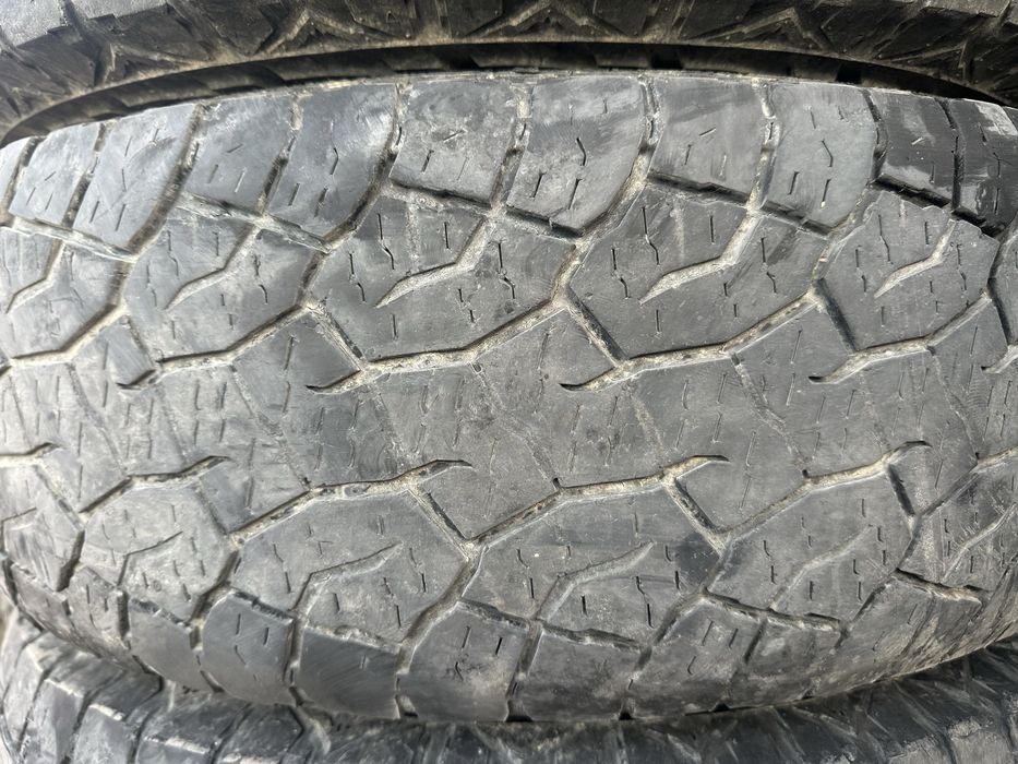 Шины 265/75R16 (3шт)