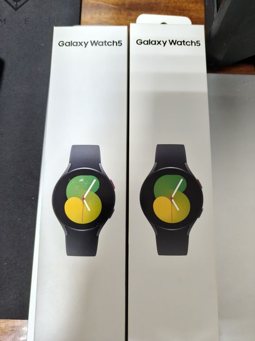 Смарт часы Samsung Galaxy Watch 5