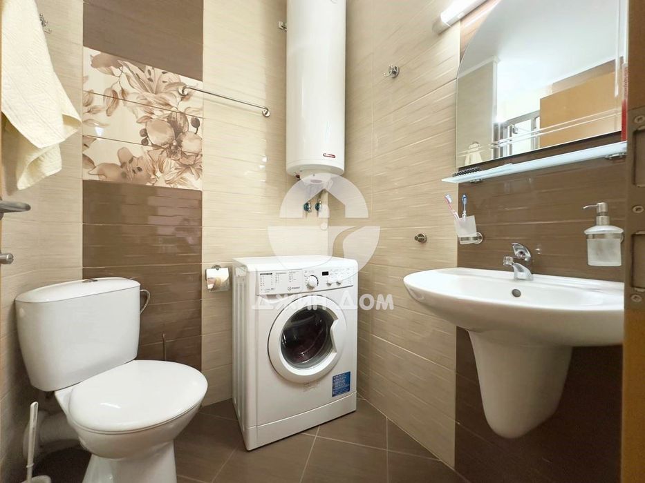 Продава се Двустаен апартамент в Поморие - 61 кв.м за 1968 €/кв.м - Снимка #5