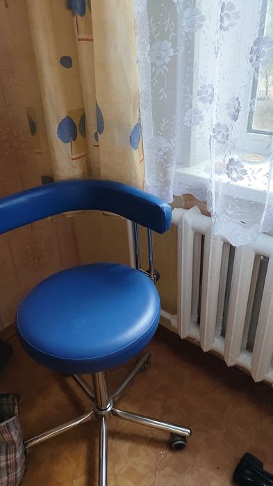 Продам стул ортопедический