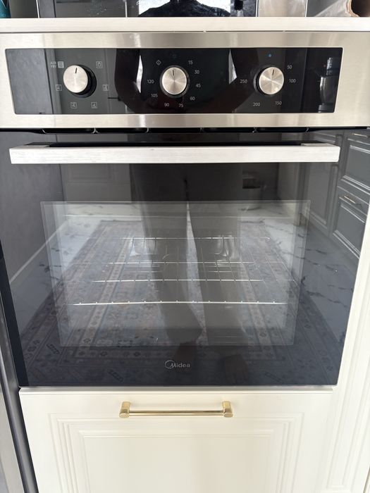 встроеная духовка