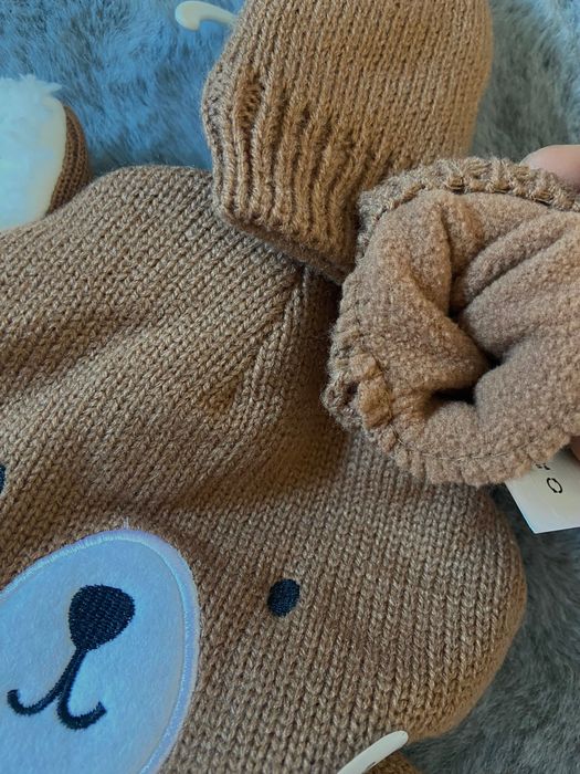 Нов бебешки комплект от Англия за 12-18 месеца