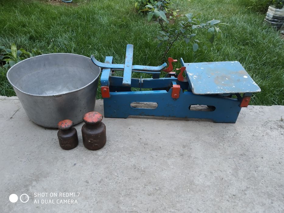 продается весы советский б у рабочем состоянии