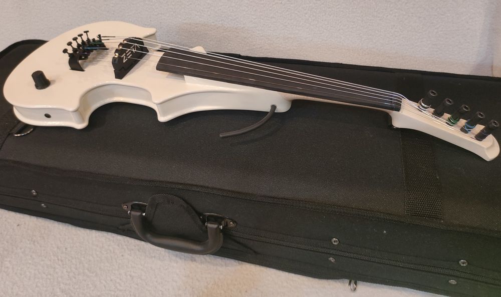 Zeta violin alba imbus