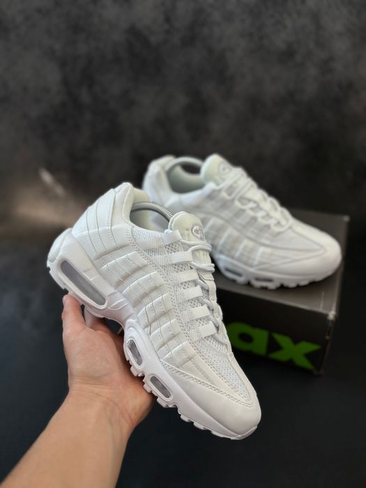 Nike Air Max 95s (BLACK & WHITE)
