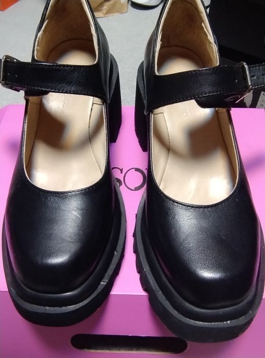 Pantofi piele noi 38