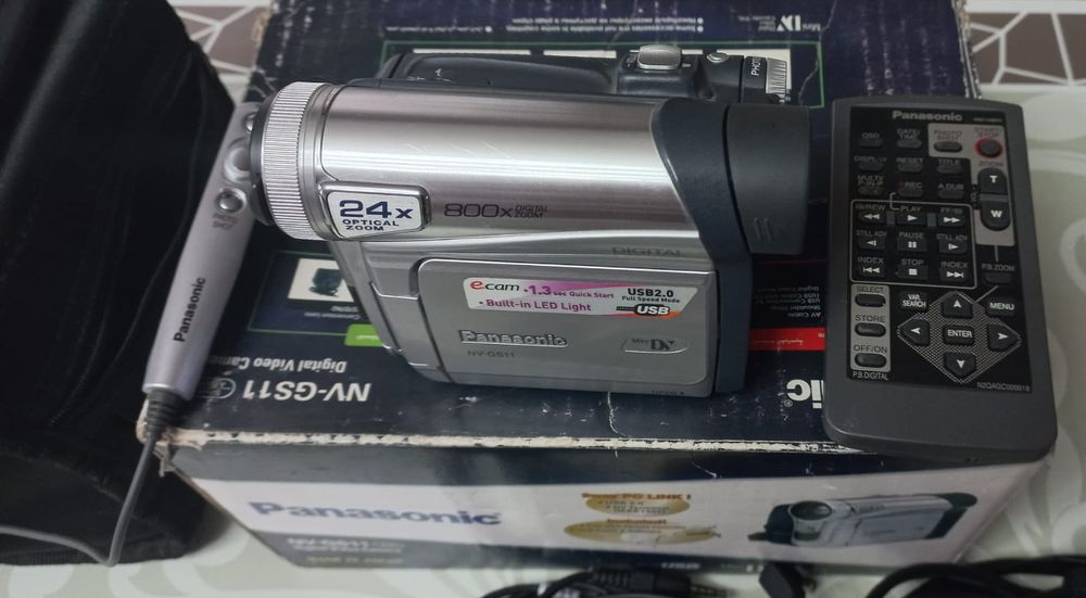 Видеокамера в комплекте