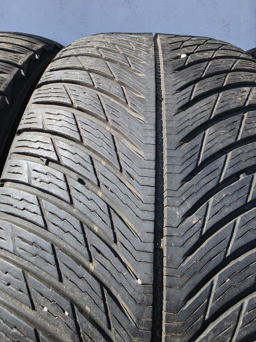 4 бр. зиюни гуми 255/45/18 Michelin  PA5 DOT 2119 5-5,5 mm