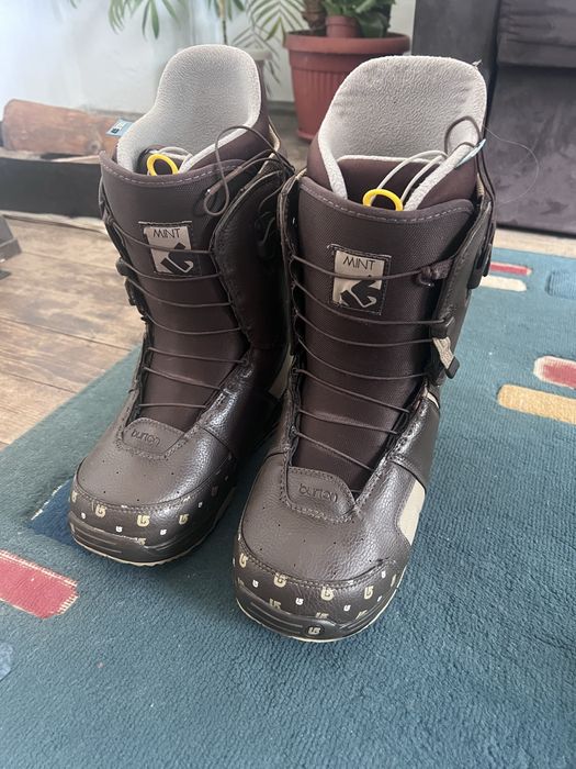 Обувки за сноуборд Burton