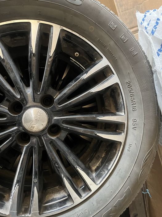 Продам покрышку REAC RO5