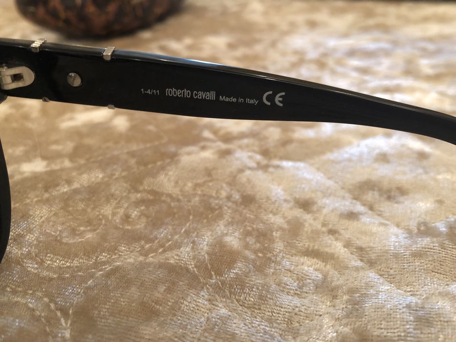 Шикарные очки Roberto Cavalli