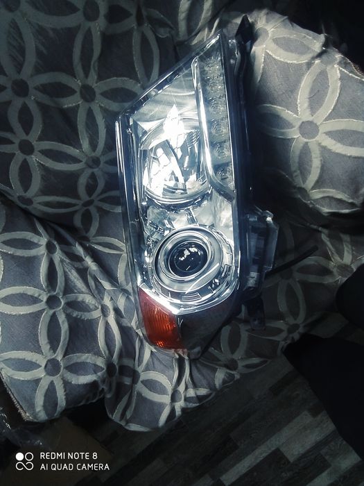 LAND Cruiser фара