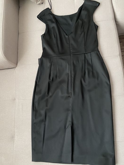 Vand rochie deosebita masura 40