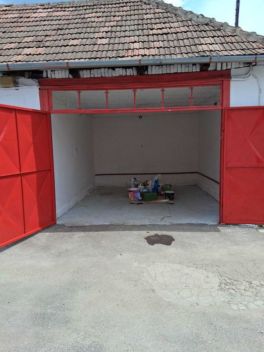 Proprietar-dau in chirie Depozit -Hala 200mp-Clujului-pret de criza