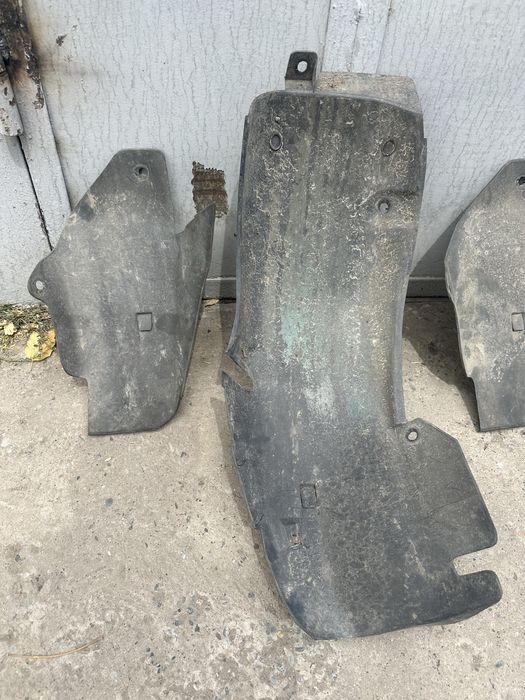 Задние подкрыльники на BMW E34 БМВ Е34