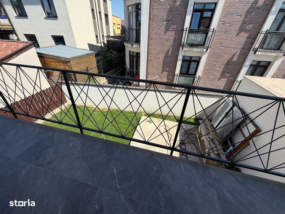 Casa Duplex - 4 Camere, Mutare Imediata, Teren 250 Mp, Comis 0%