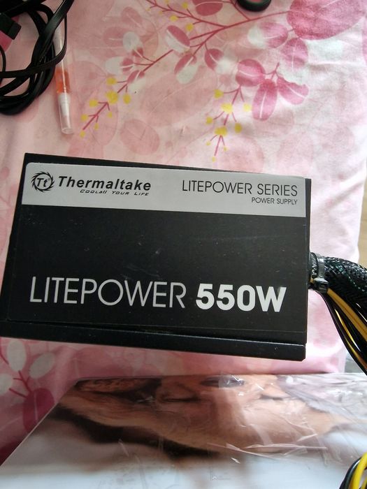 Vand placa de baza A520M K V2, cu sursa de 550w