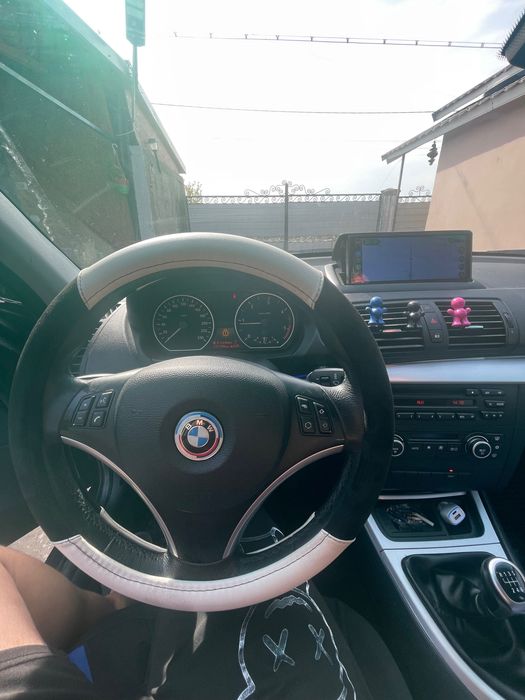 BMW Seria 1 2008 — imagine 5
