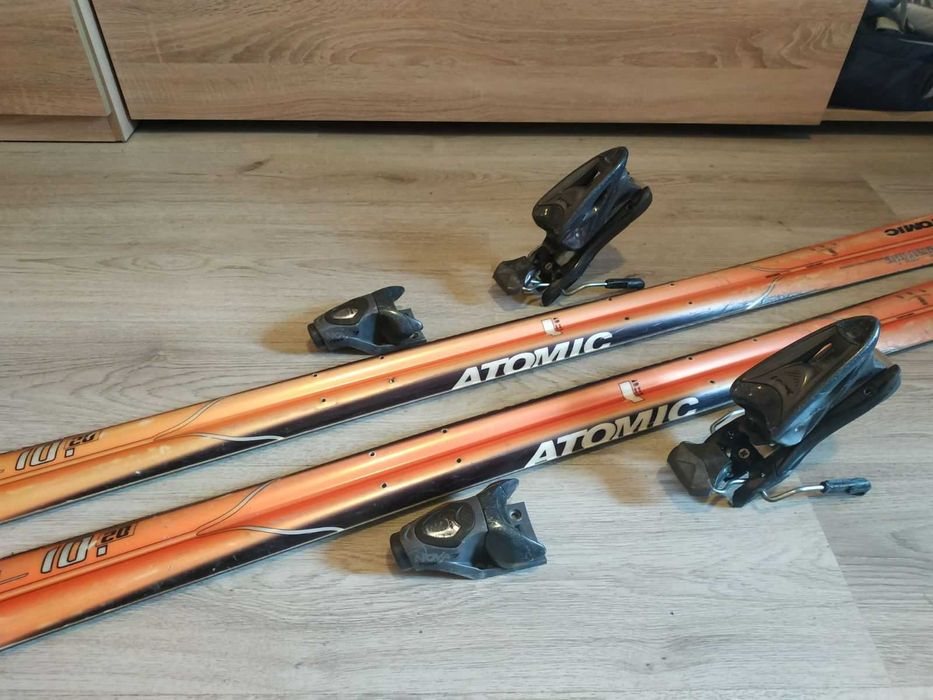 Ски Atomic 160 см и Ски Atomic BetaRide 180 см
