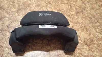 Автомобильное детское кресло