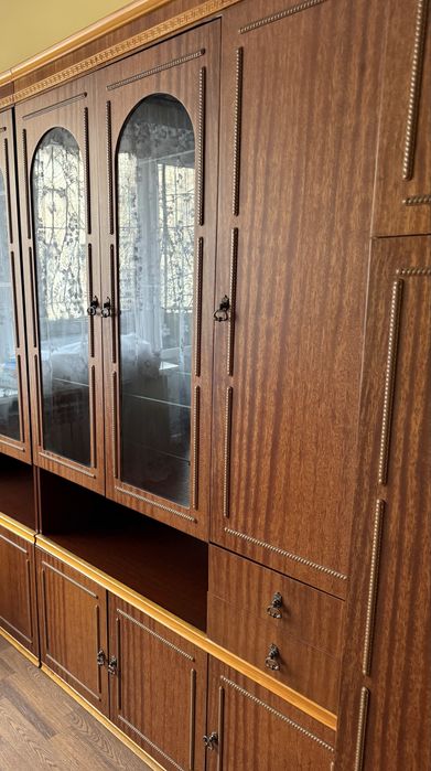 Шкаф для посуды советский