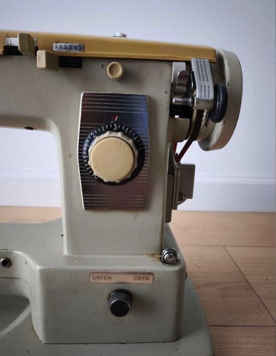Masina de Cusut electrica Made in Japan Funcționala