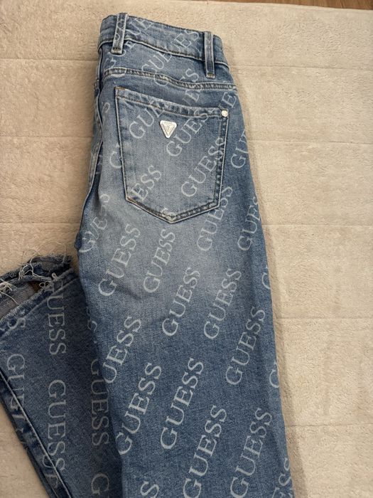 Дамски дънки Guess