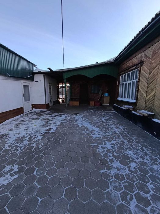 Продается 3 комн дом в центре города