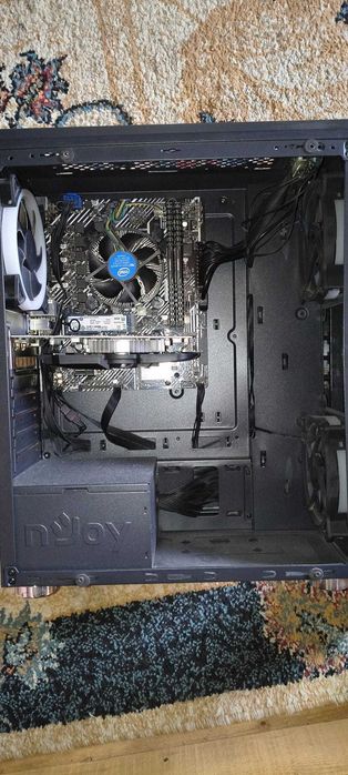 Calculator Gaming/Office - Intel i5, 16GB RAM, SSD 500GB, Radeon RX550