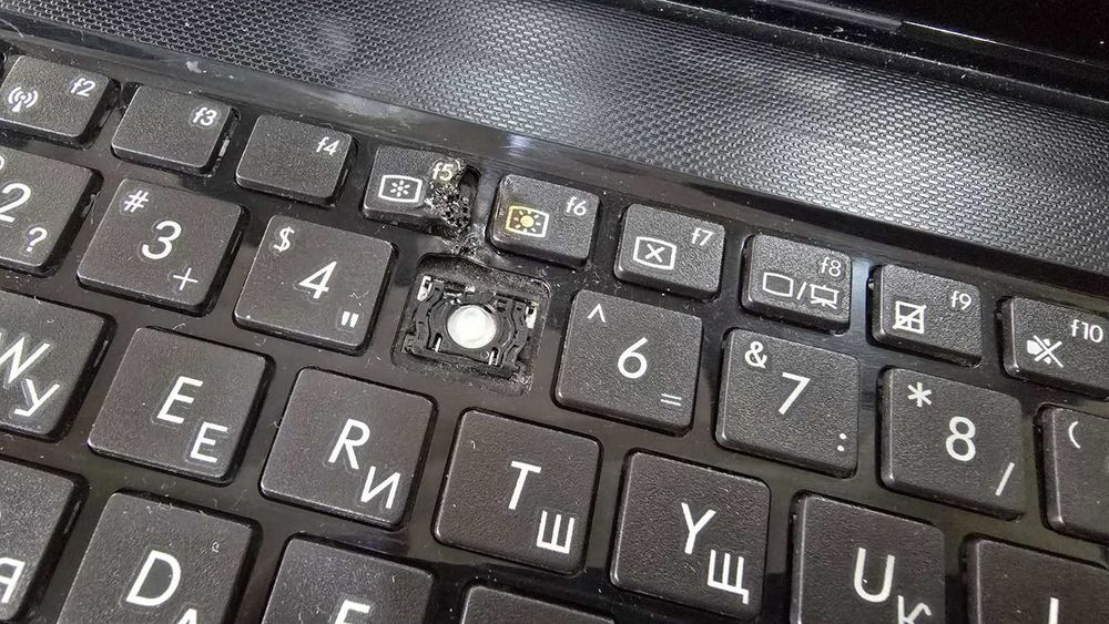 Лаптоп ASUS X102B Тъч скрийн