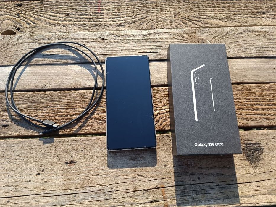 Samsung Galaxy S25 Ultra 12/256