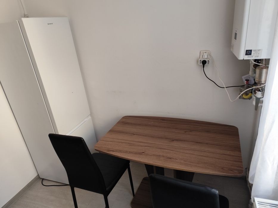 Apartament cu o cameră de inchiriat