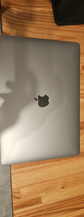 Macbook A2337 M1 Defect