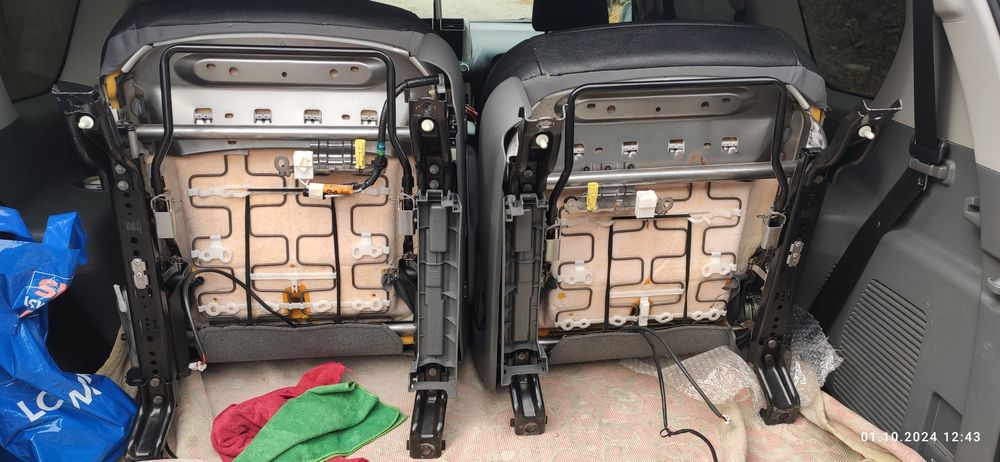 Передние сиденья от Прадо 150